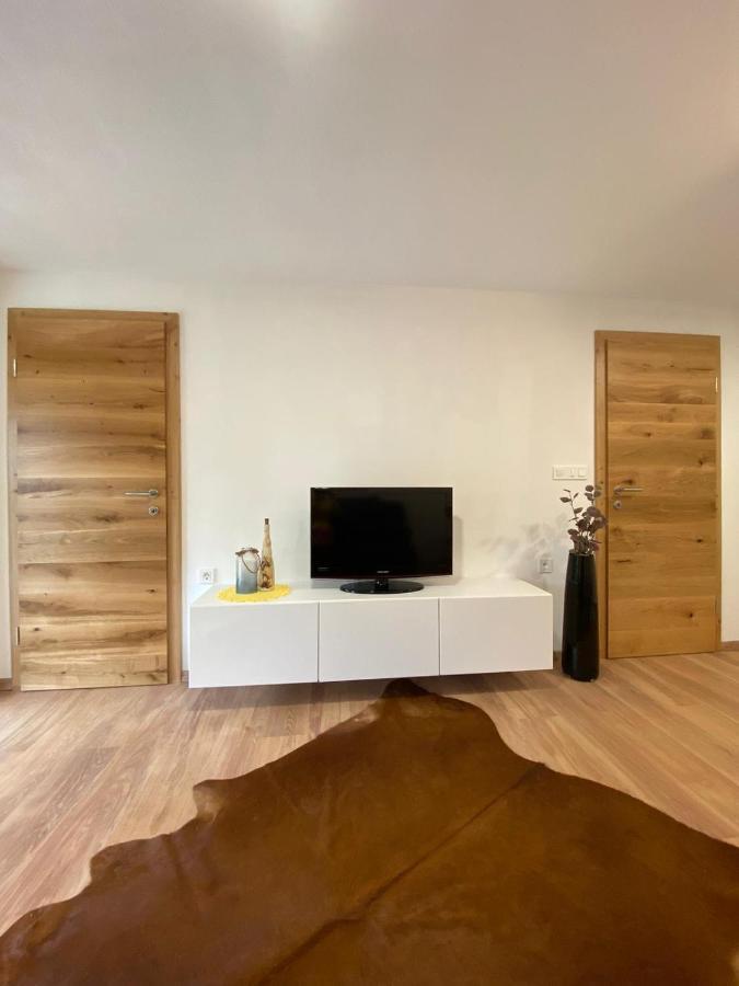 Apartma Lupis Podvolovljek Exteriér fotografie